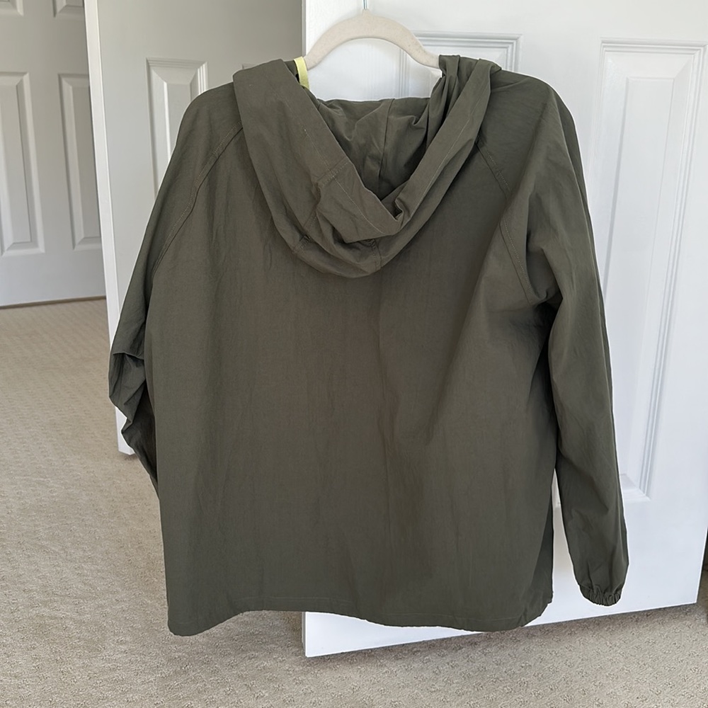 Fabletics Jordan Woven Jacket - Picture 7 of 7